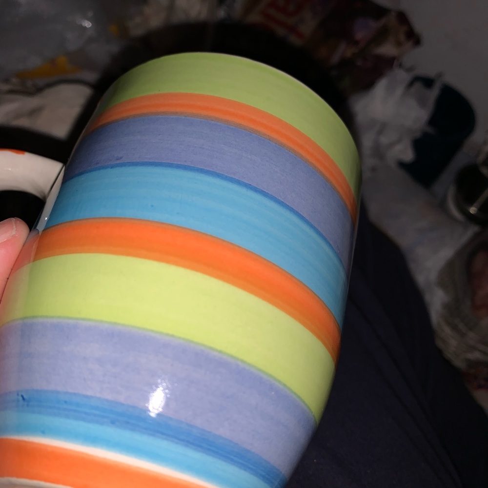 Striped mug - Picture 2 of 4